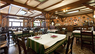 Begotxu restaurant dining room