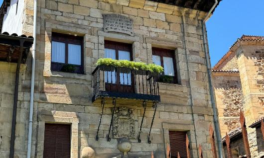Etxezarreta Palace
